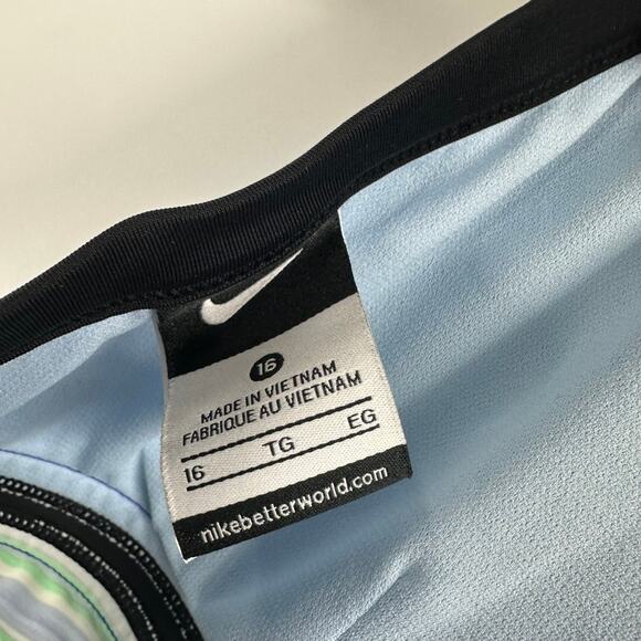 Nike Women's Striped Halter‎ Top size 16 V-Neck - Picture 3 of 8